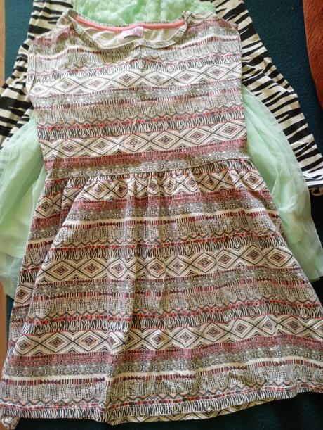 Letné šaty 122, 122