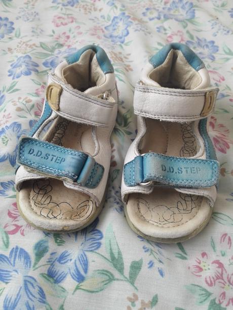 Sandalky, d.d.step,27