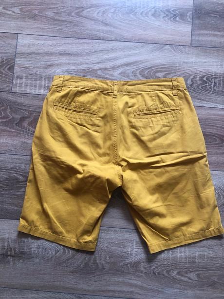 Elegantne šortky, piazza italia,l