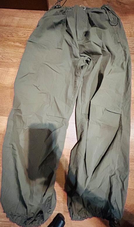 Nohavice parašutistické, zara,134