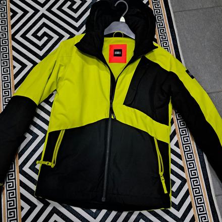 Lyžiarska/snowboardová bunda, o'neill,170