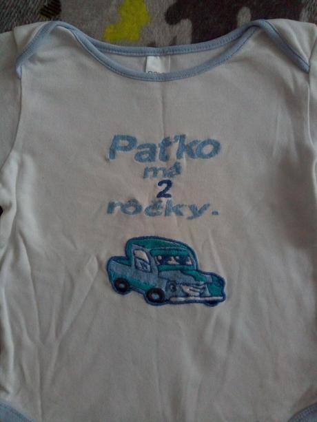 Vyšívané body paťko má 2 rôčky, next,98