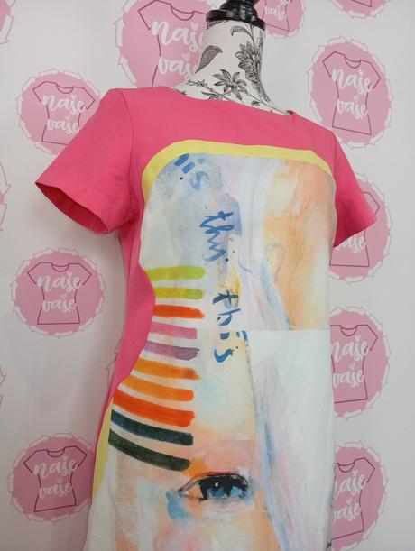 Šaty s potlačou, 40