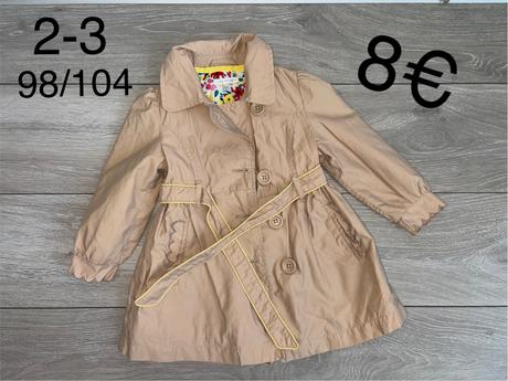 Dievčenský kabát, 98