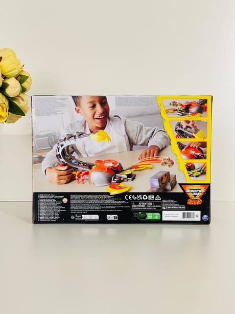 Monster jam velocity škorpion hracia sada s autami, 