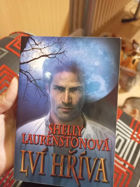 Shelly laurenston lví hříva , to zvíře v něm, 
