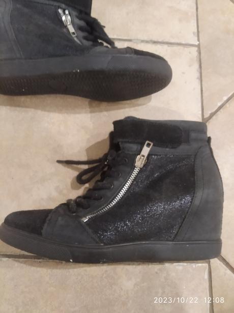 Damske platformy, 36