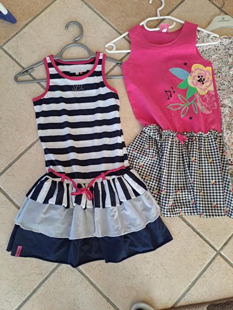 Mix oblečenia, 122–134