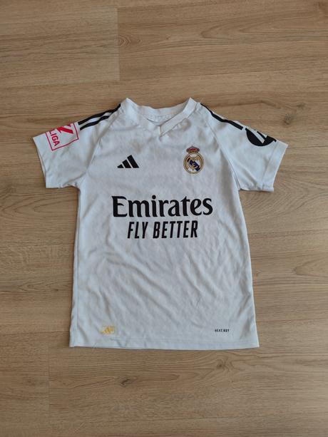 Dres mbappé, adidas,152