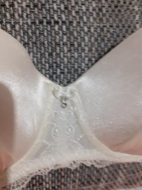 Dámska podprsenka 85 d, bonprix,85d