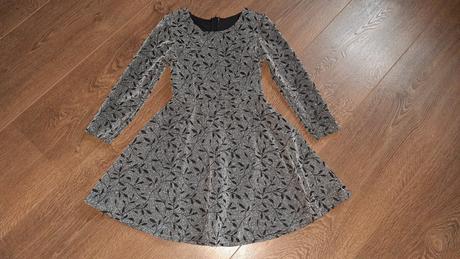 Slávnostné šaty v.134/140, 134