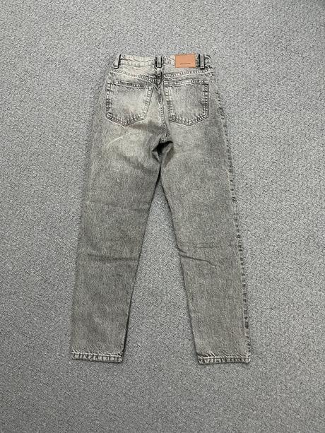 Mom jeans, bershka,xs