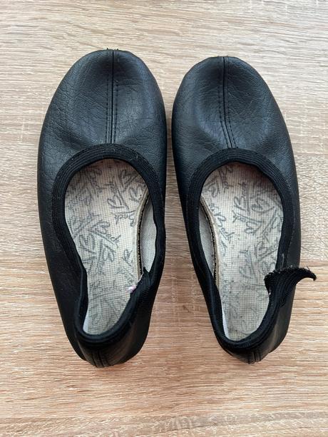 Obuv na gymnastiku, 28