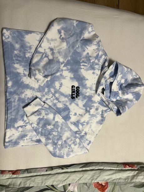 Dievcenska mikina c&a, c&a,146