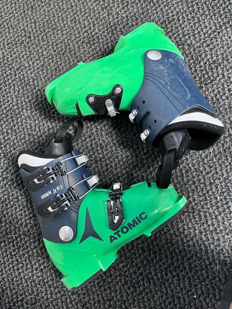 Atomic lyziarky, atomic,36