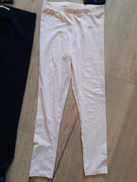 7 ks.leginky 122/128, lupilu,122