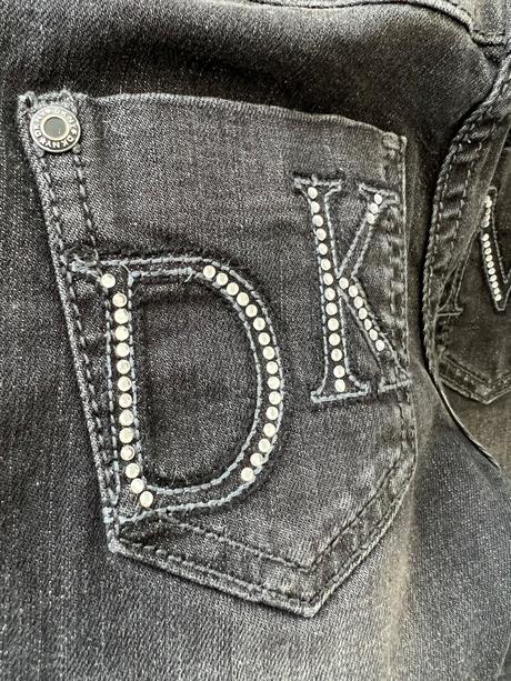 Dkny rifle slim vel.5, dkny,110