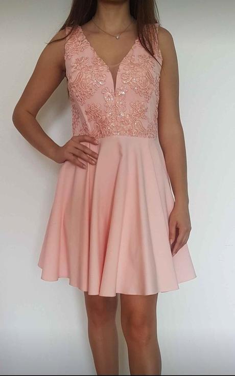 Dámske spoločenské šaty, m