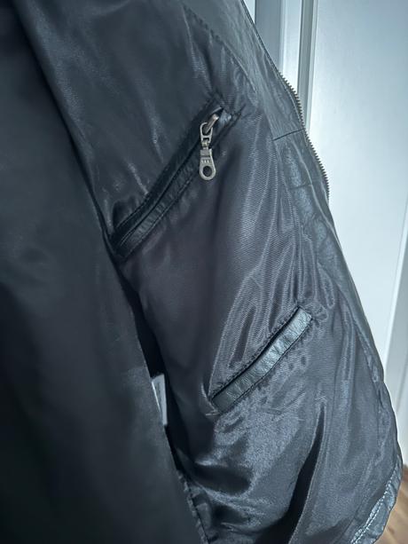 Vintage čierna kožená bunda, l