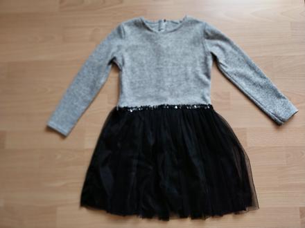 Dievčenské šaty, 152