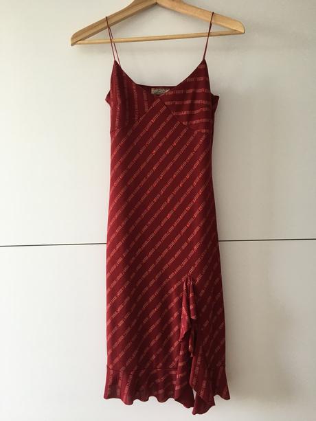 Šaty s trblietkami, xs