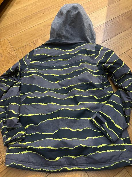 Snowboardova bunda burton, burton,158