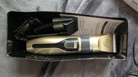 Strojcek na strihanie psikov,