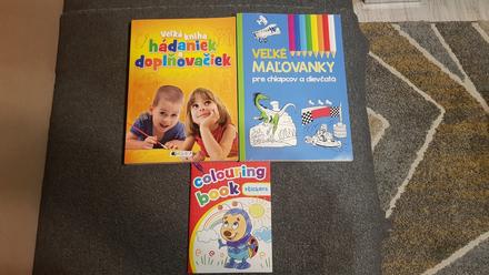 Kniha doplnovaciek, velke omalovanky,