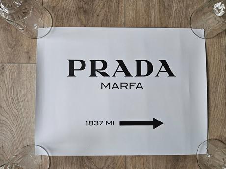 Sada plagátov desenio coco, prada, dancer, catwalk, 