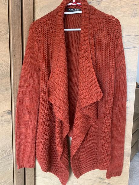 Kardigán, amisu,s