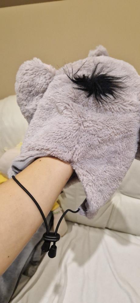 Čapka na lyziarsku prilbu, 