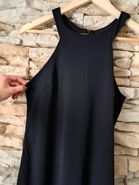 Čierne krátke šaty, gate,m