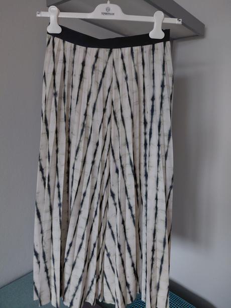 Cos plysovaná sukňa veľk.36, cos,s