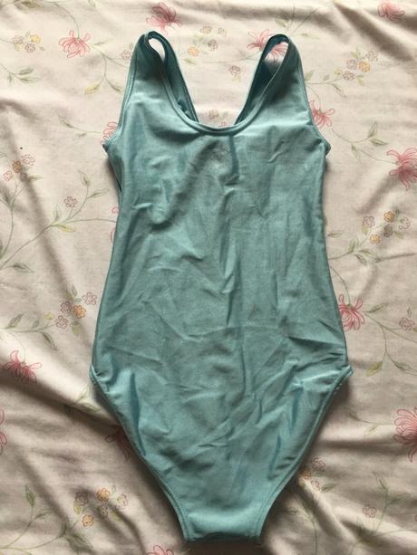 Gymnastický dres, 128