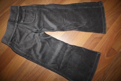 Zamatové tepláčiky, next,104