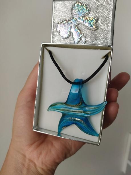 Náhrdelník sklenený,