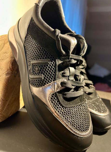 Liu.yo topanky, liu jo,39