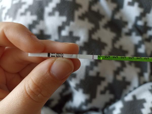 Je to čiarka alebo kanálik?