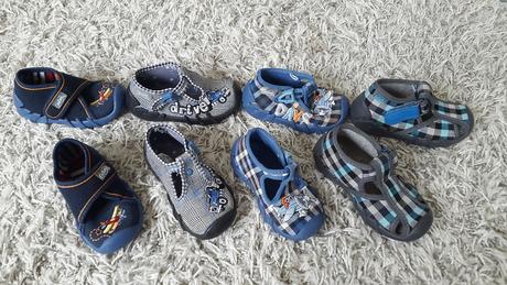 (2) topanky-papucky volne uz len kockove 's lie, befado,21