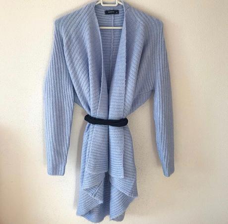 Svetríkový kardigan z príjemného materiálu, reserved,s