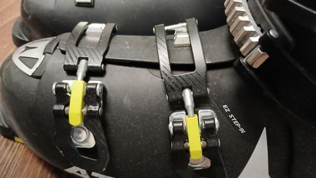 Lyziarky atomic hawx magna 100 vel. 44, atomic,44