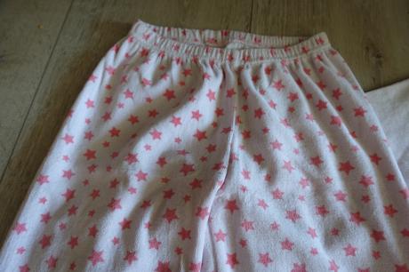 Pyžamo velúrové s elzou, c&a,134