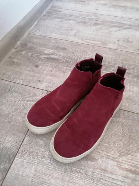 Členkové semišové topánky, skechers,37