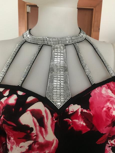 Tričko s dekoratívnym dekoltom, 36/38, bonprix,38
