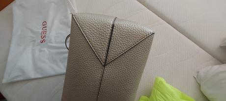 Kabelka guess, guess