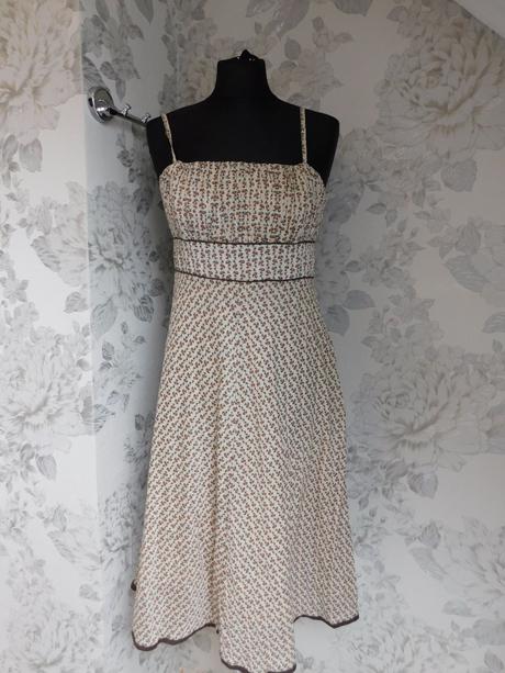 Kvalitne letne šaty, 38