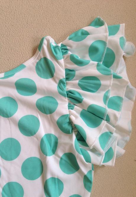 Modre gulickove saty s volanikmi vel.l, l