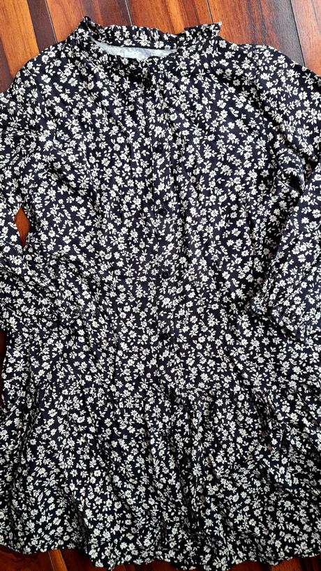 Saty s gombickami, zara,122