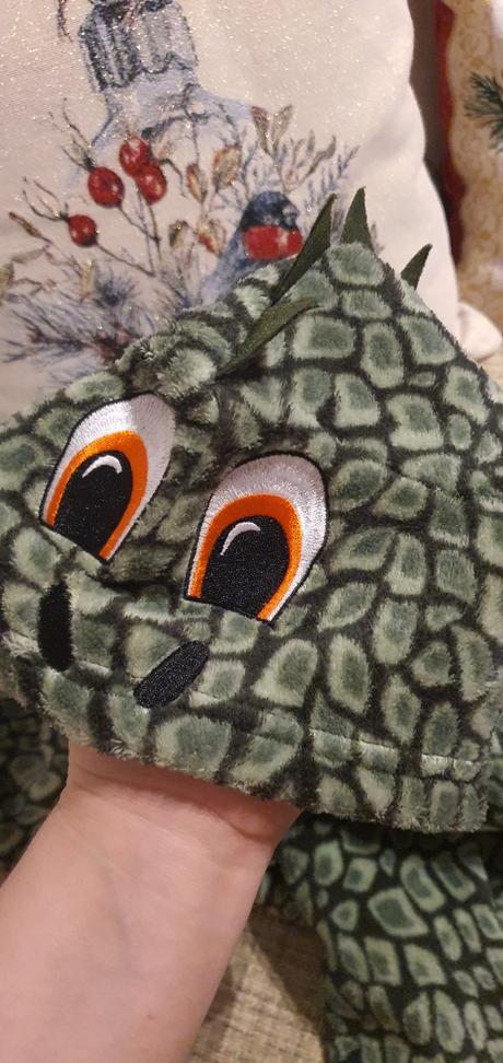 Kostým draka s h&m-ka, 