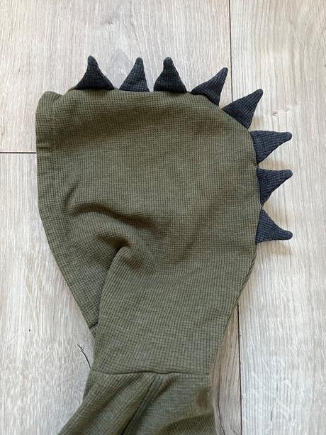 Dino nátelník, next,110